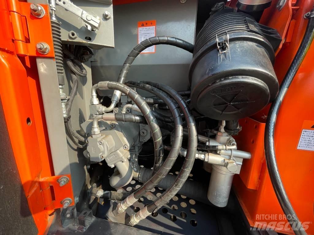 Hitachi ZX 75 Bagri goseničarji