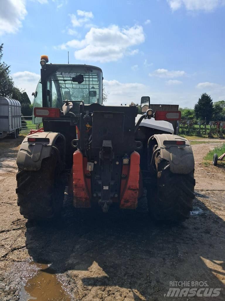 Bobcat TL 43.80 HF Kmetijski teleskopski nakladalci
