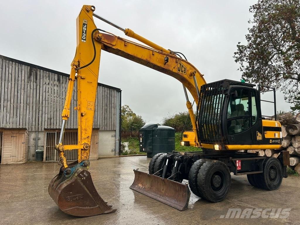 JCB JS 130 W Bagri na kolesih