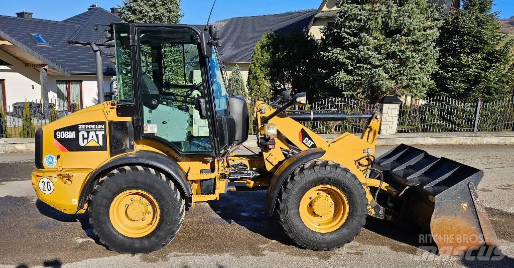 CAT 908 M Kolesni nakladalci