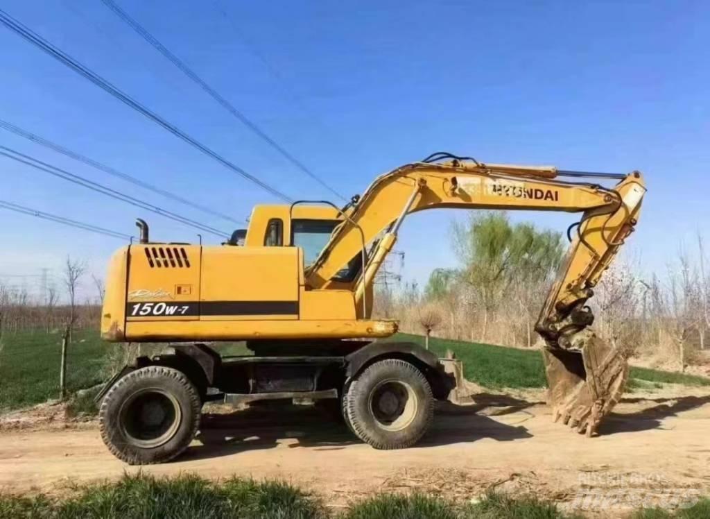 Hyundai 150W-7 Bagri na kolesih