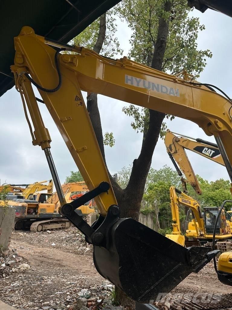 Hyundai 80-7 Bagri goseničarji