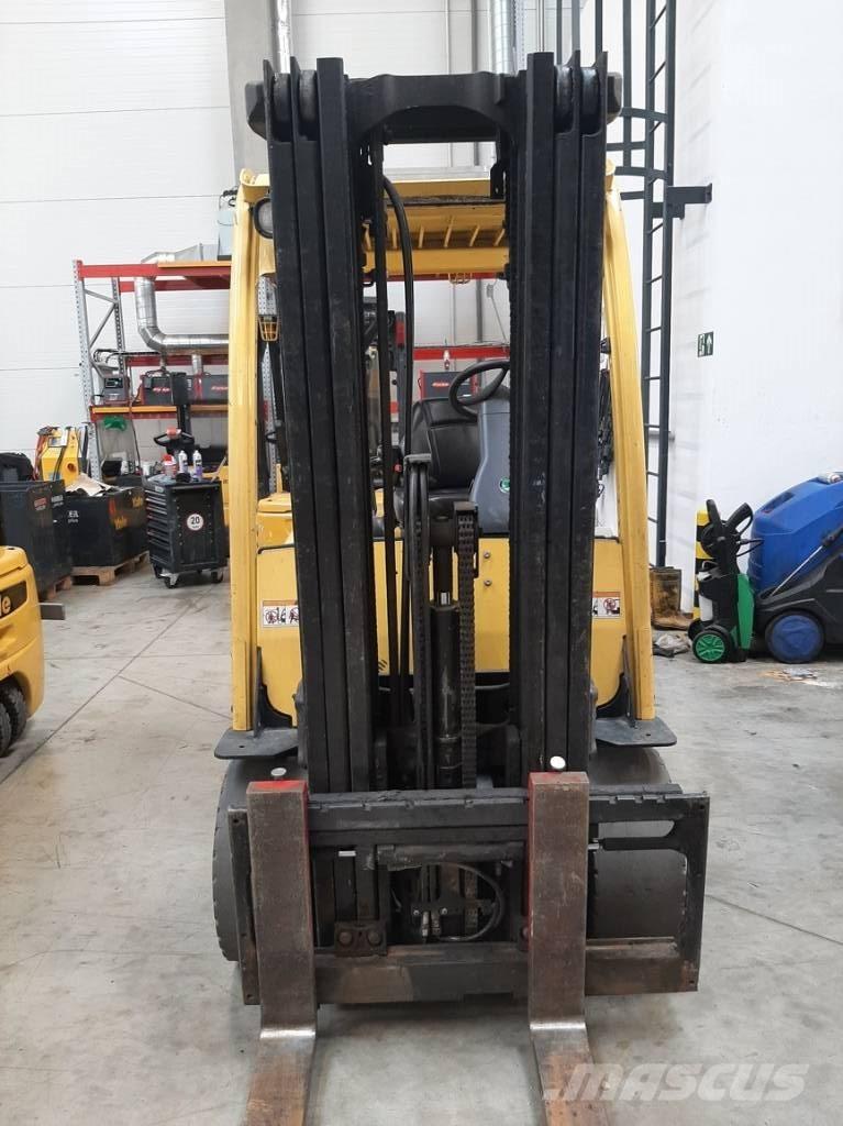 Hyster J 3.0 XN Električni viličarji