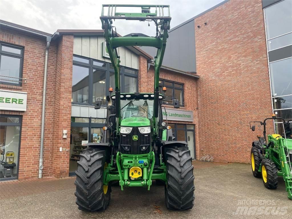 John Deere 6210R Traktorji