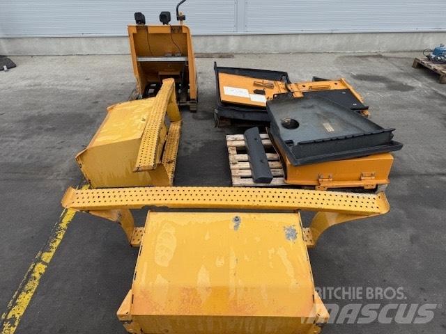 CASE WX 165 BODY Podvozje in vzmetenje