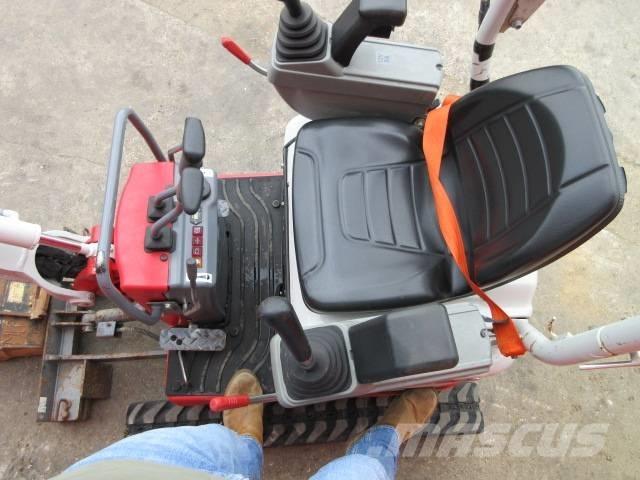 Takeuchi TB 210 R Mini bagri <7t