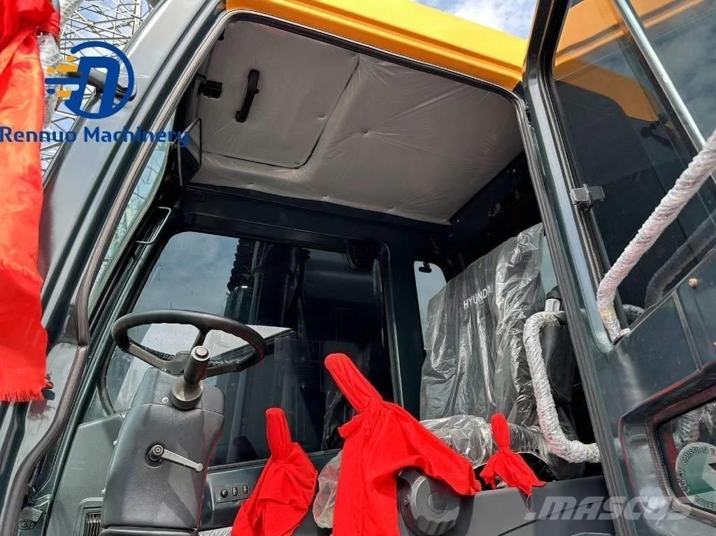 Hyundai 210W-9 Bagri na kolesih