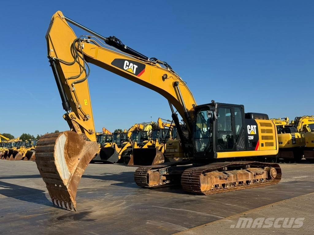 CAT 326FL Bagri goseničarji