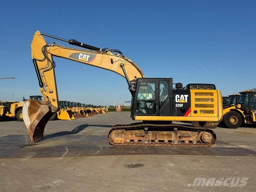 CAT 326FL Bagri goseničarji