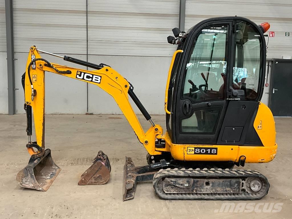 JCB 8018 Mini bagri <7t