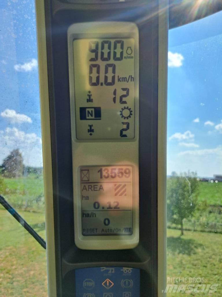 New Holland T 8050 Traktorji