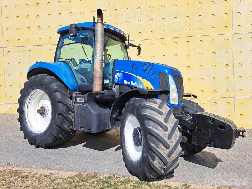 New Holland T 8050 Traktorji