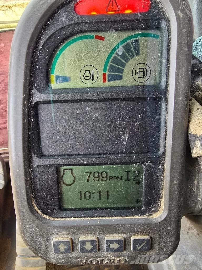 Volvo EC 290 Bagri goseničarji