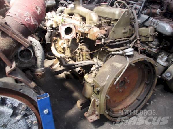 DAF 615 Motorji