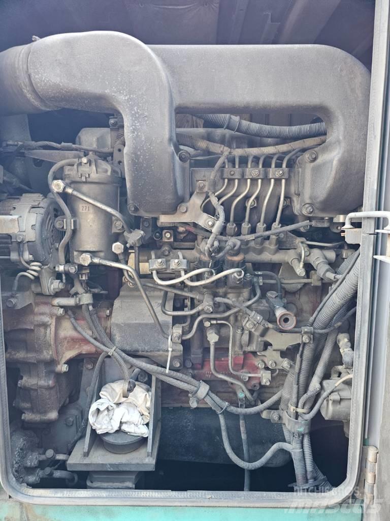 Kobelco CKE 2500-2 Dvigala na gosenicah