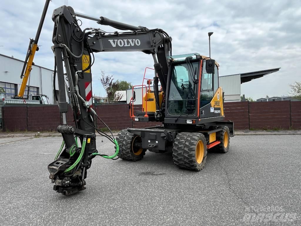 Volvo EWR 130 E Bagri na kolesih
