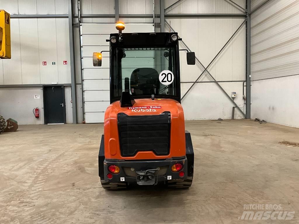 Kubota RT 280 Kolesni nakladalci