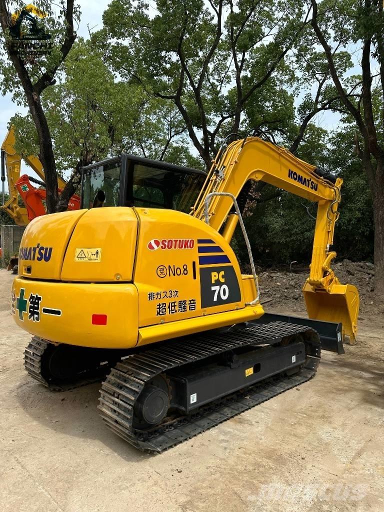 Komatsu PC70 Mini bagri <7t