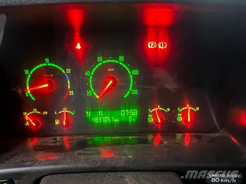 Scania P 310 DB Tovornjaki zabojniki