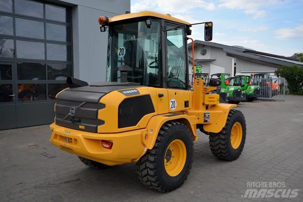 Volvo L 35 H Kolesni nakladalci