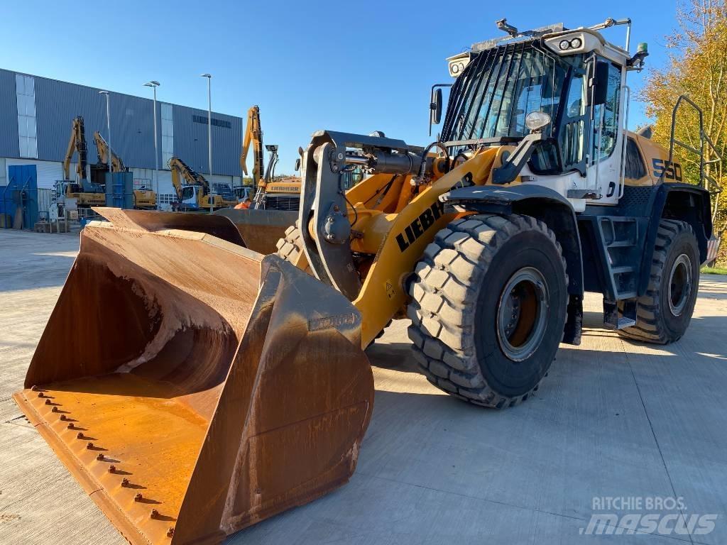 Liebherr L 550 Kolesni nakladalci