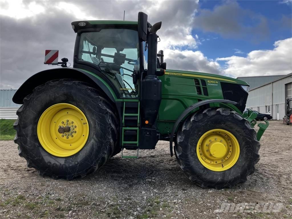 John Deere 6250R Traktorji
