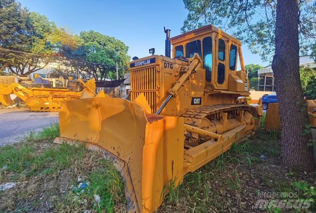 CAT D 7 G Buldožerji goseničarji
