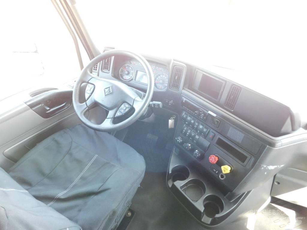 International LT 625 Vlačilci