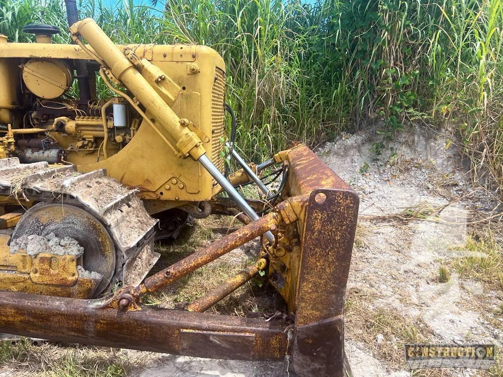 CAT D 6 C Buldožerji goseničarji
