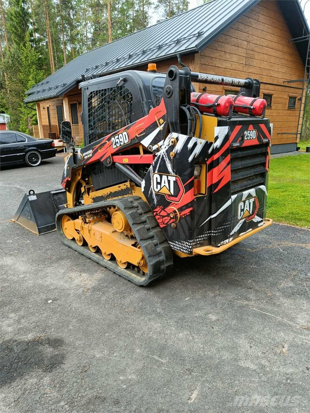 CAT 259D Skid steer mini nakladalci