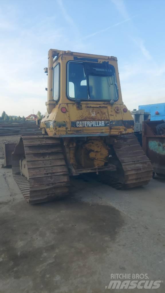 CAT D 4 LGP Buldožerji goseničarji
