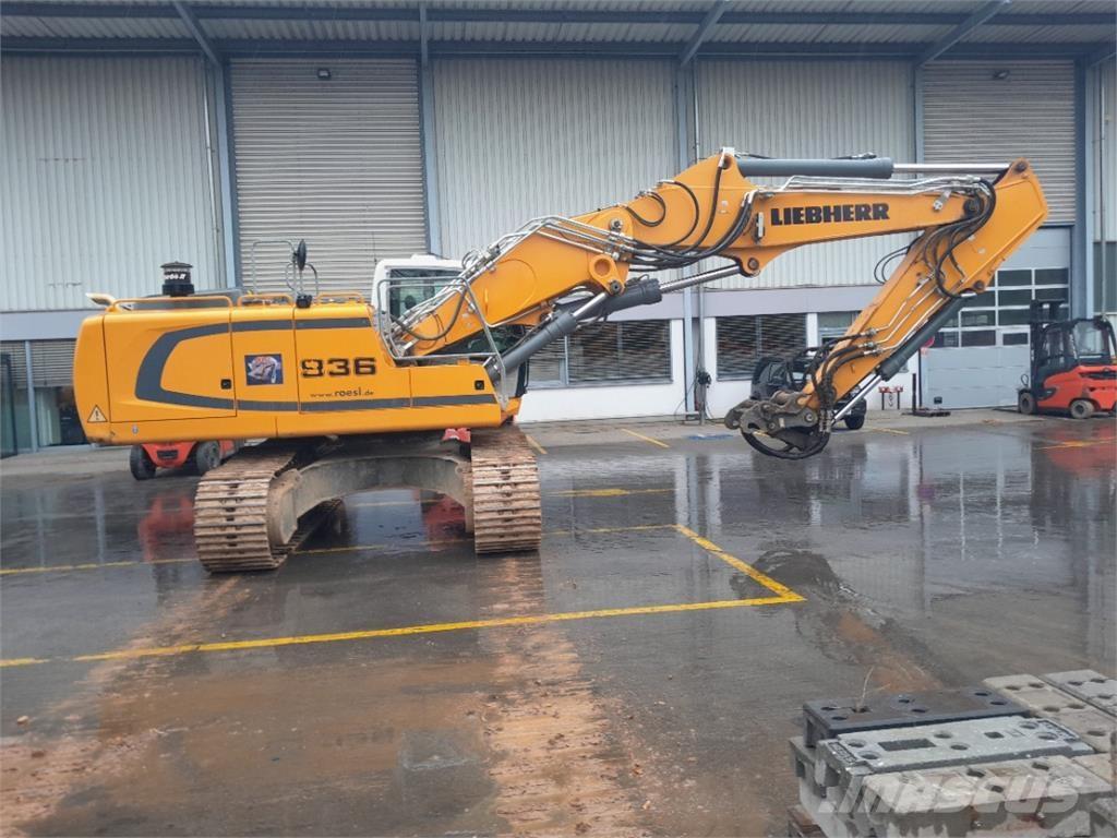 Liebherr R936 Bagri goseničarji