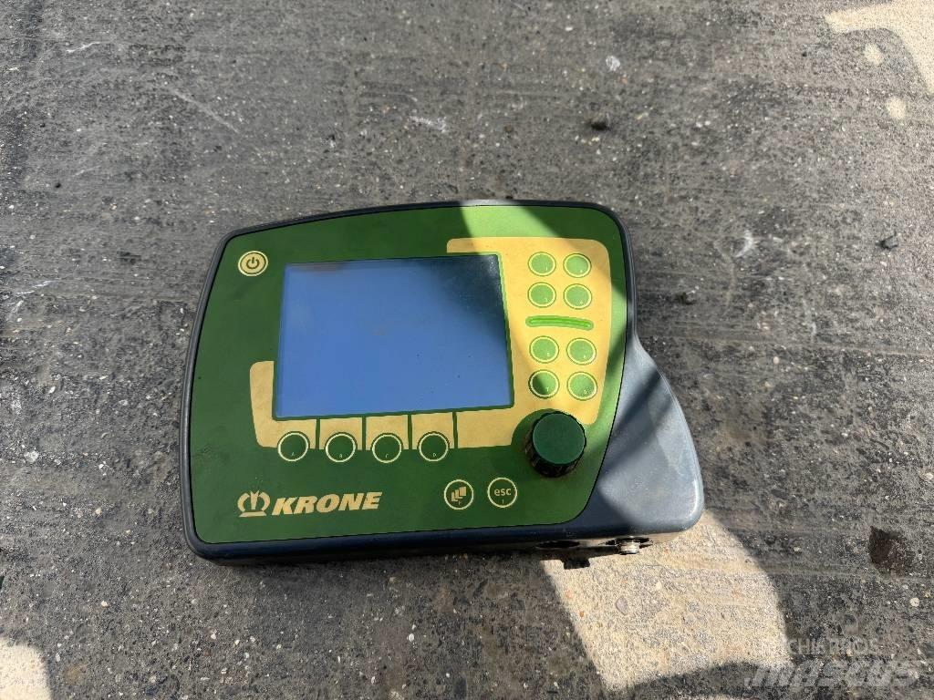 Krone Big Pack 12130 Balirke (kvadratne bale)