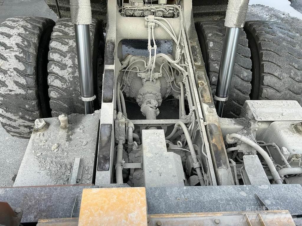 Komatsu HD605-7 Ne cestni demperji