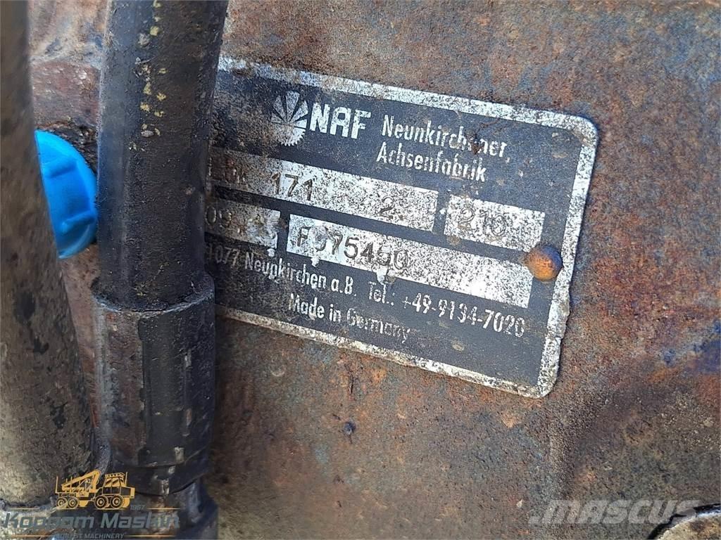 John Deere 1010E Menjalniki