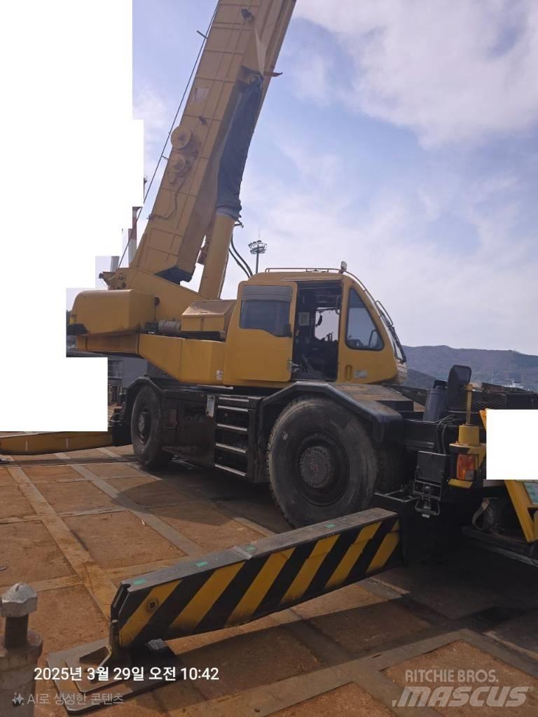Kobelco RK 450 Avtodvigala