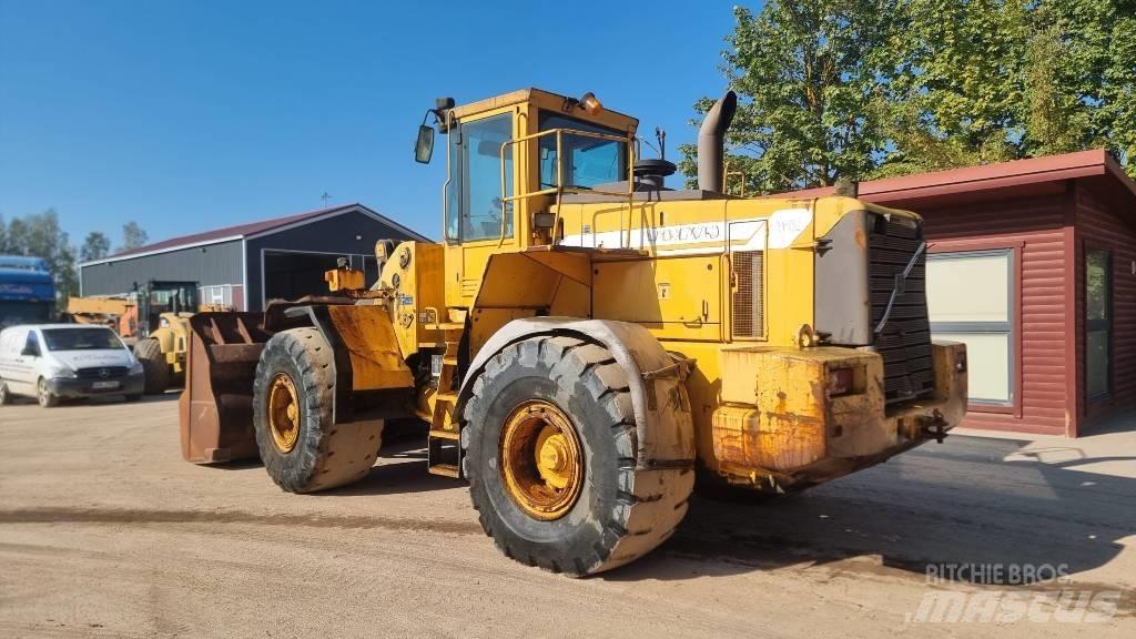 Volvo 180 D Kolesni nakladalci