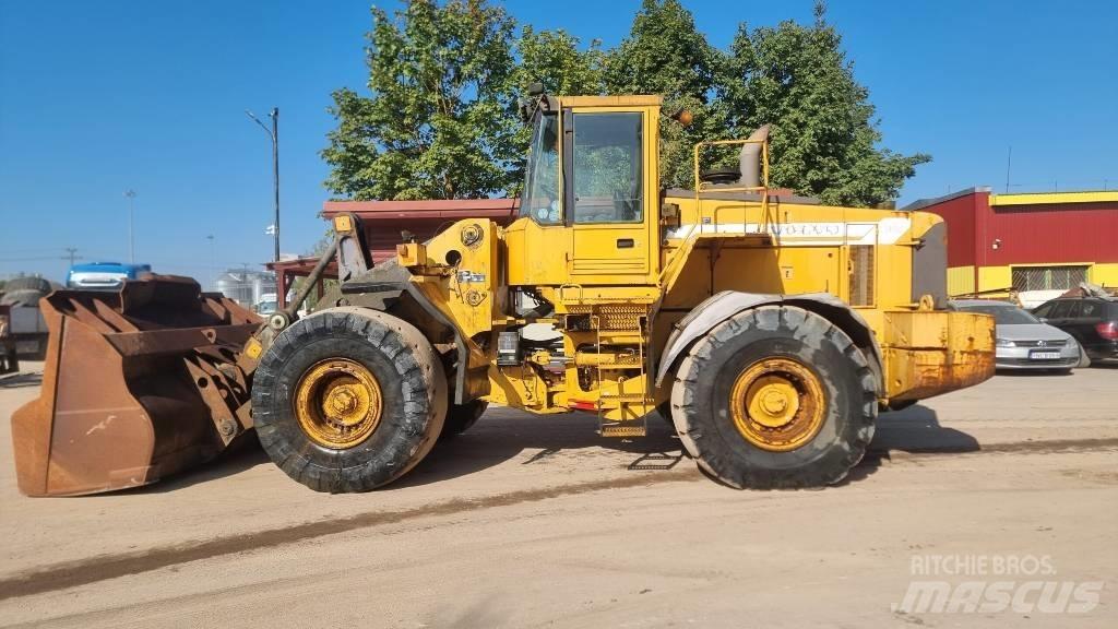 Volvo 180 D Kolesni nakladalci