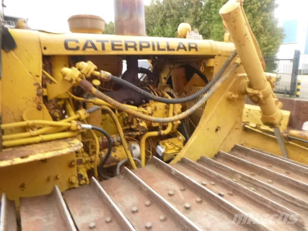 CAT D 4 D LGP Buldožerji goseničarji