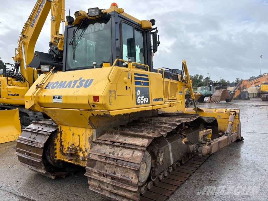 Komatsu D65PX-18 Buldožerji goseničarji
