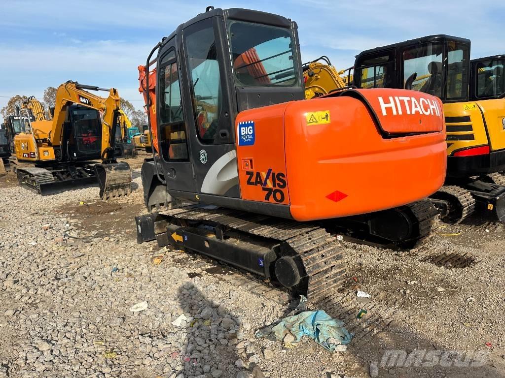 Hitachi ZX 70 Mini bagri <7t