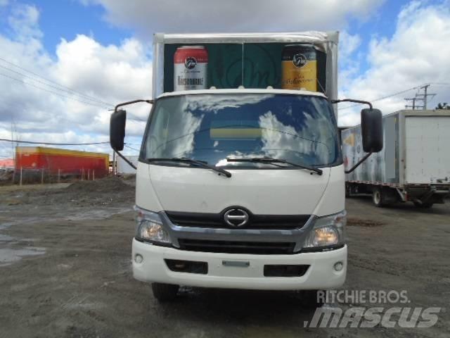 Hino 195 D Tovornjaki zabojniki