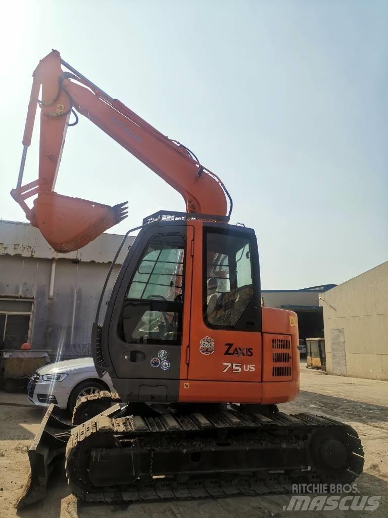 Hitachi ZX 75 Bagri goseničarji