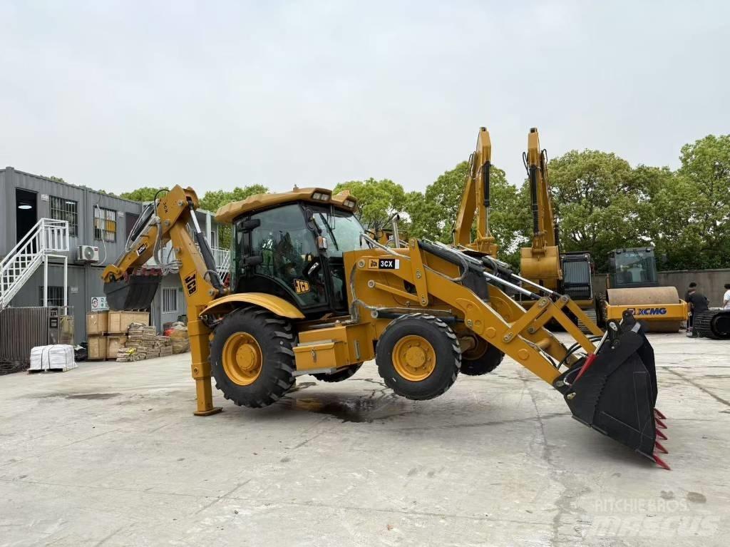 JCB 3 CX Rovokopači