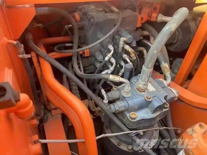 Doosan DH 215-9E Bagri goseničarji