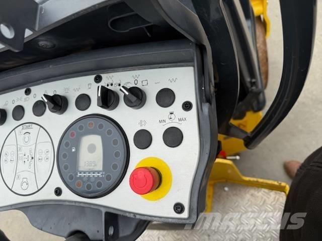 Bomag BW 100 AD M-5 Dvojni valjarji