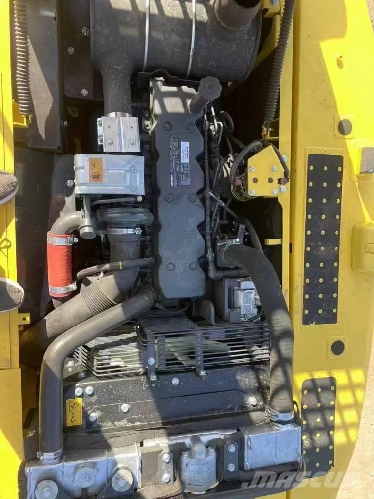 Komatsu 210LC-8 Bagri goseničarji