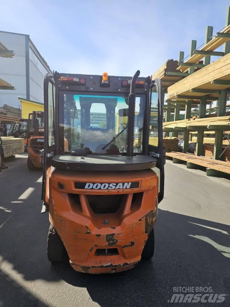 Daewoo Doosan D35C - 7 Dizelski viličarji