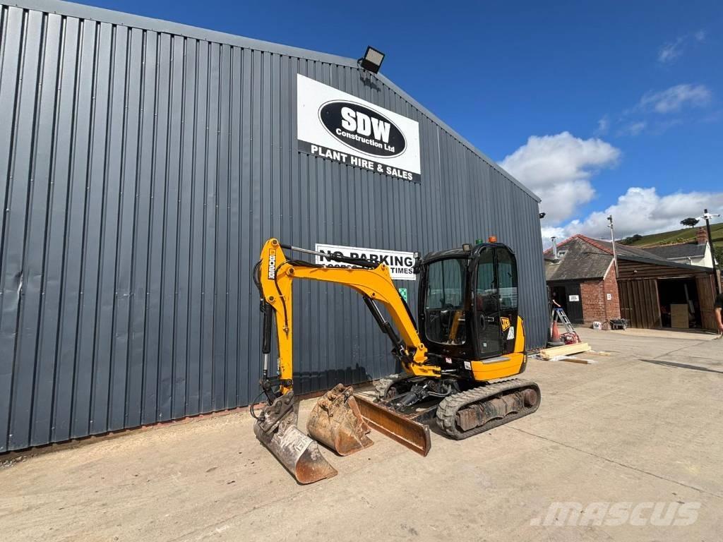 JCB 8026 CTS Mini bagri <7t