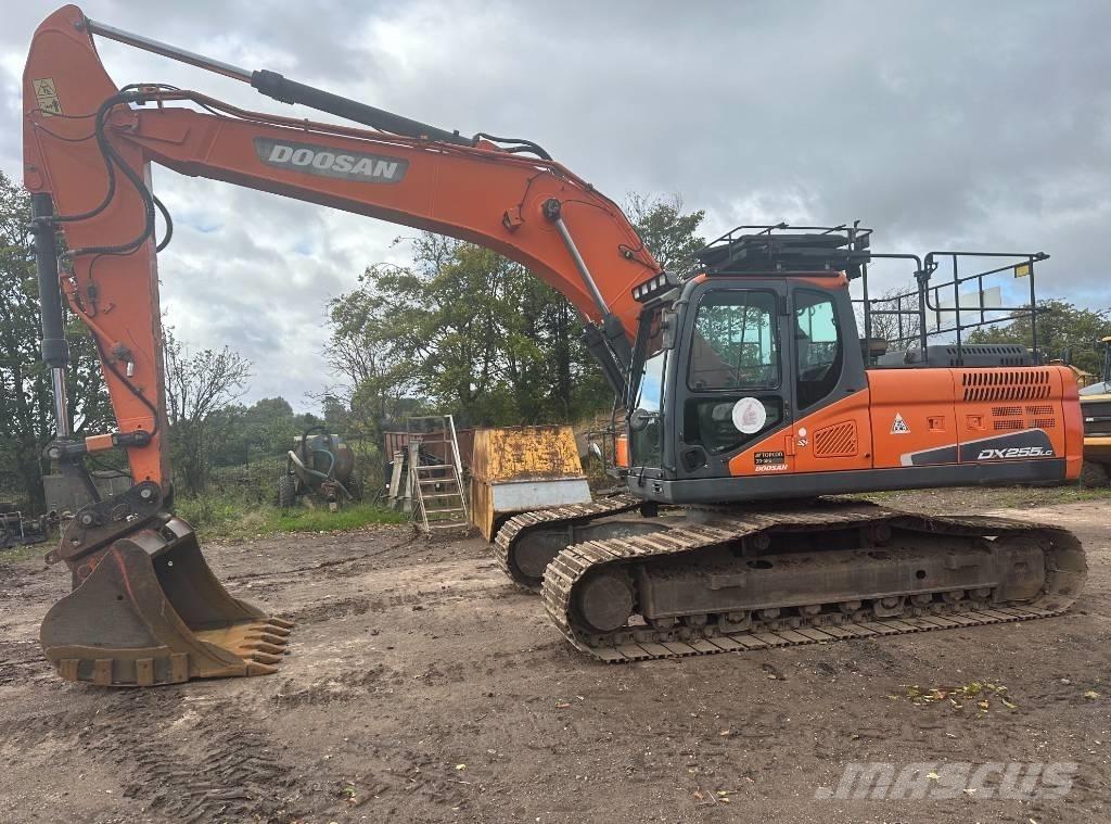 Doosan DX 255 LC-5 Bagri goseničarji